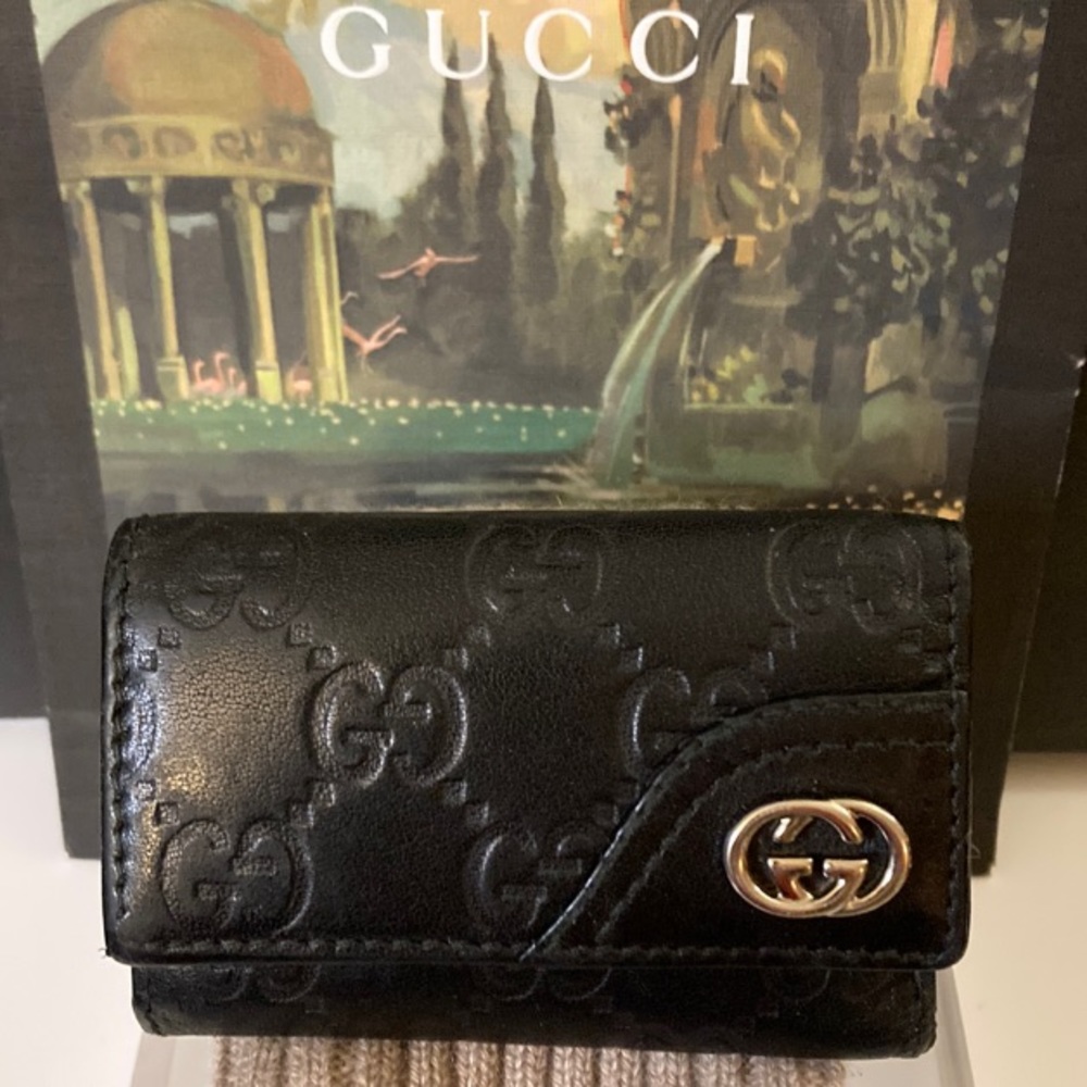 AUTH Gucci New Britt Guccissima Leather 6-Key Case Holder - Black - Picture 12 of 13
